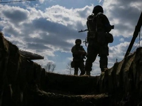 Украинские военные переходят в контрнаступление – Залужный