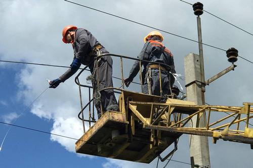 В каких селах Харьковщине удалось возобновить электроснабжение (фото)
