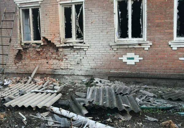 Одна людина загинула, чотири отримали поранення: наслідки обстрілів Харківщини