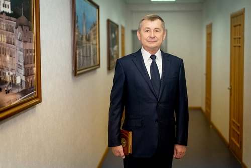 Через «життєві обставини». Голова райради найбільшого на Харківщині району пояснив своє звільнення