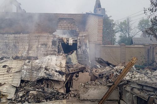 Обстріли Харківщини протягом доби: горіли будинки, госпіталізували пораненого