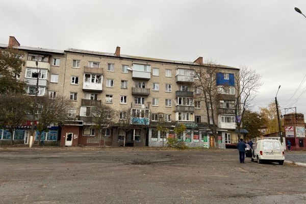 Окупанти вдарили по місту на Харківщині: що зруйновано