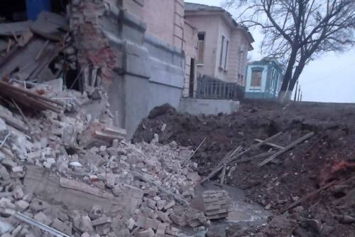 Зранку ворог завдав удару по місту на Харківщині: що зруйновано