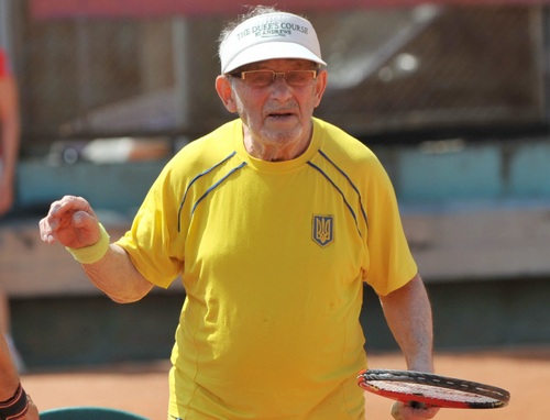 Відомий харківській спортсмен-ветеран зіграє на легендарній арені