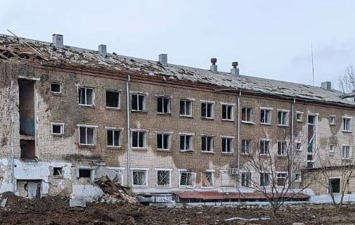 Окупанти вдарили по школі на Харківщині: фото руйнувань