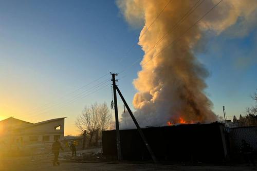 Зранку ворог ударив по місту на Харківщині: знищено магазин (фото)