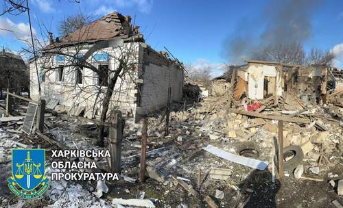 Окупанти вдарили по житлових будинках у Харківській області
