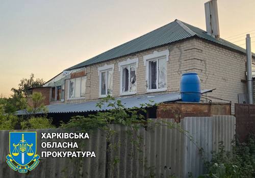 Обстріл міста на Харківщині: оприлюднено фото наслідків