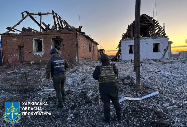 Ворог атакував з авіації село неподалік від Харкова (фото)
