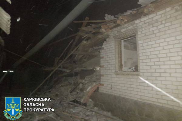 Удар авіабомбами по селу в Харківській області: оприлюднено фото наслідків