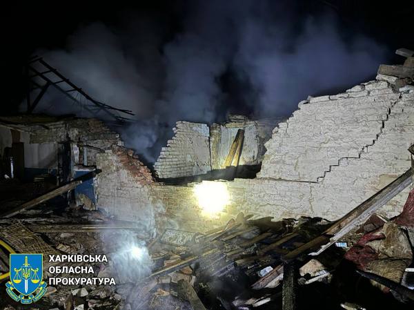 Ворог атакував дронами центр громади на Харківщині (фото)