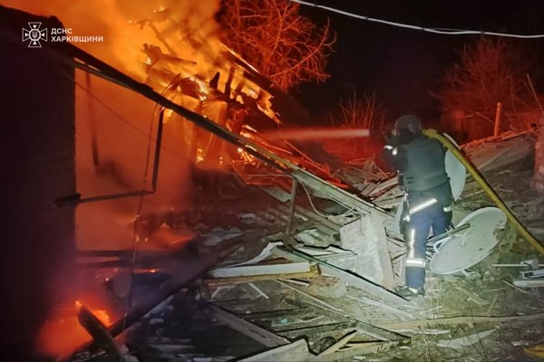 Росіяни в Харківській області обстріляли рятувальників (фото)
