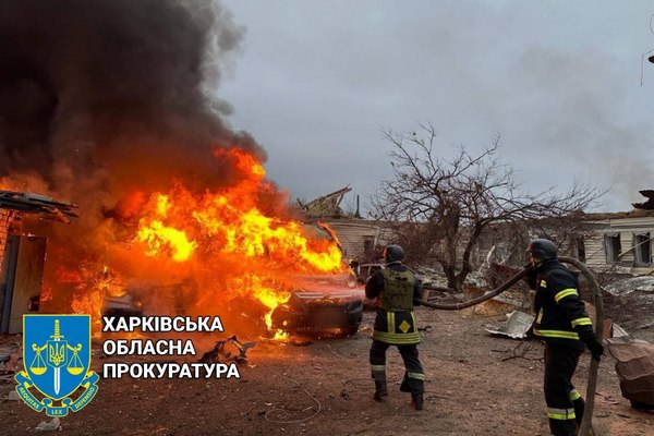 Оприлюднено фото наслідків ракетного удару по центру громади на Харківщині