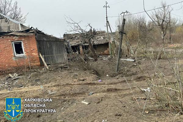 Ворог уночі обстріляв село неподалік від Харкова (фото)