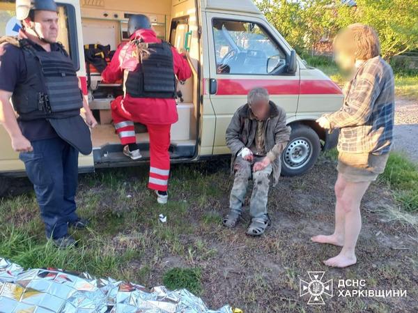 Вранці ворог ударив авіабомбами по місту на Харківщині: під завалами опинилася родина