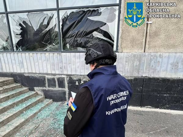 Нічна комбінована повітряна атака на Харків: оприлюднено фото наслідків