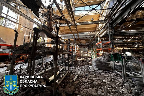 Ворог удень вдарив авіабомбами по двох підприємствах у Харкові: оприлюднено подробиці та фото